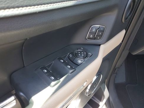 Used 2022 Ford Expedition Limited RWD image 23