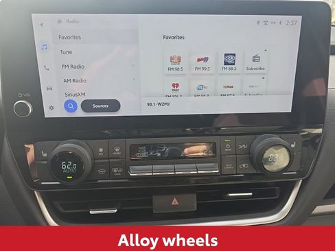 Used 2024 Toyota Grand Highlander XLE image 33