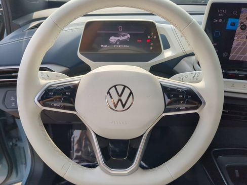 Used 2023 Volkswagen ID.4 Pro S RWD image 31