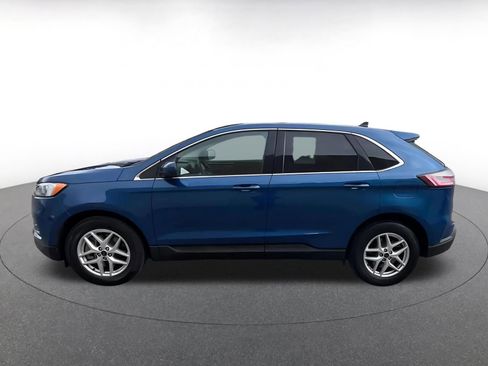 Used 2024 Ford Edge SEL AWD/4WD image 9