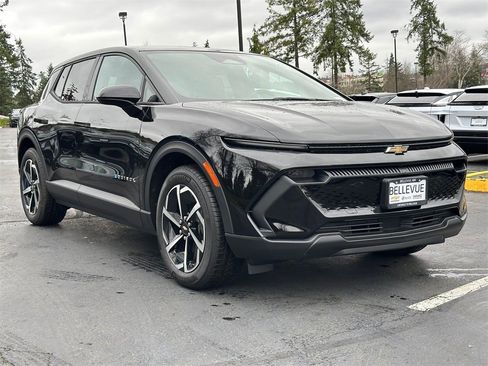 New 2026 Chevrolet Equinox EV LT image 7