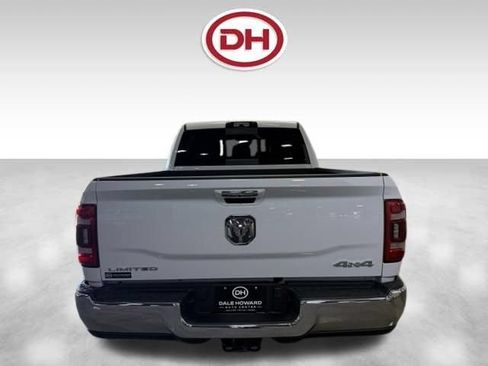 Used 2022 RAM 2500 Limited AWD/4WD image 11