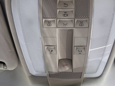 Used 2014 Mercedes-Benz GLK 250 BlueTEC 4MATIC image 26