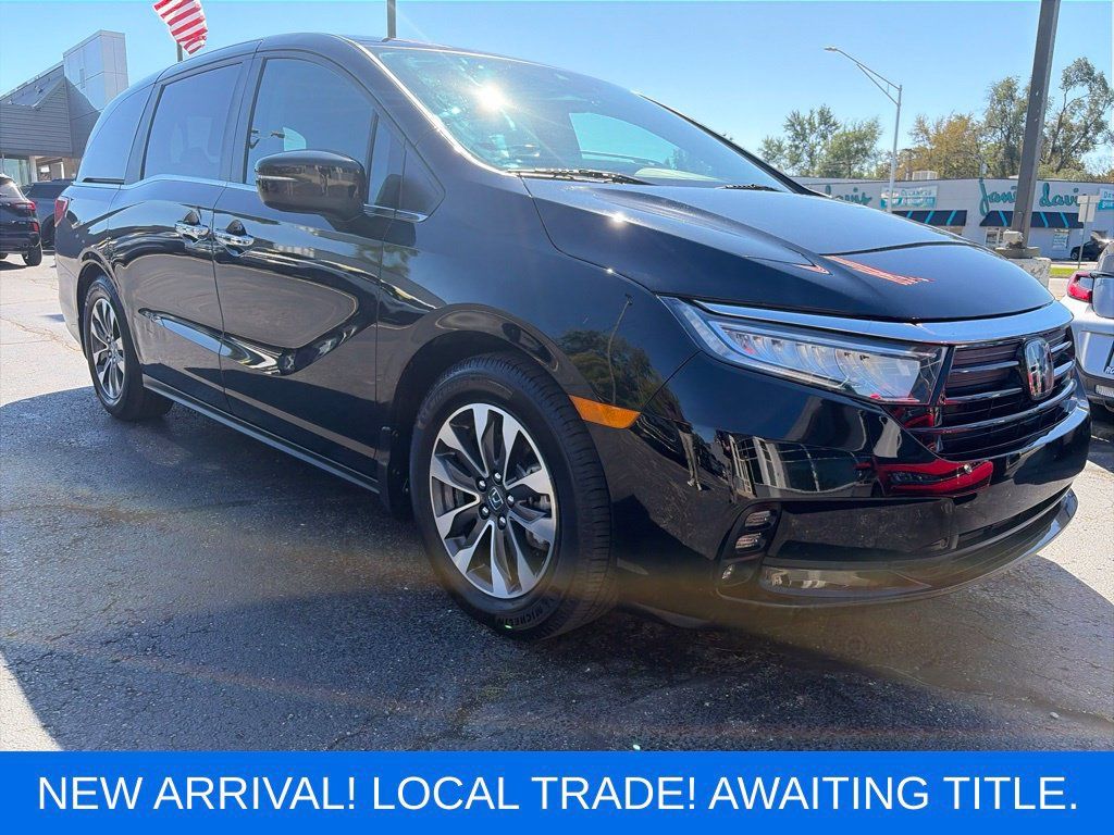 Used 2024 Honda Odyssey EX-L image 1