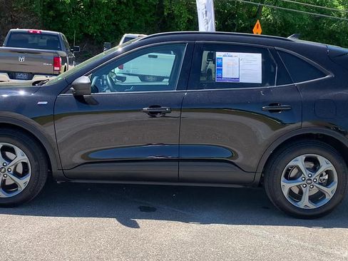 Used 2025 Ford Escape ST-Line FWD image 1
