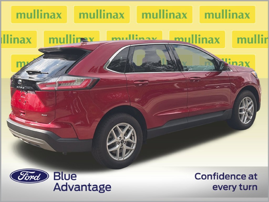 Used 2024 Ford Edge SEL w/ Convenience Package AWD/4WD image 4