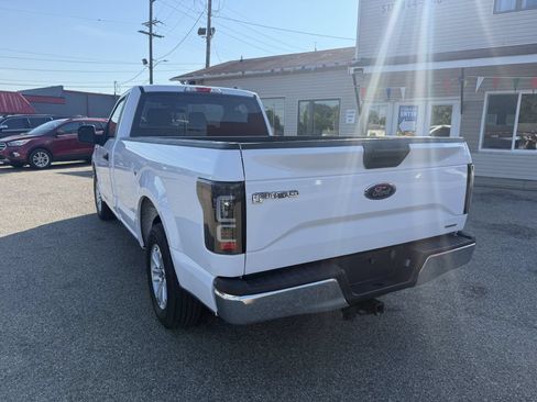 Used 2017 Ford F150 XL w/ Equipment Group 101A Mid RWD image 3