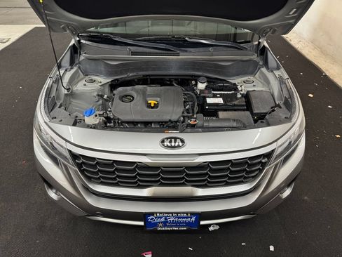 Used 2021 Kia Seltos LX AWD/4WD image 11