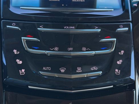 Used 2019 Cadillac Escalade ESV Luxury image 27