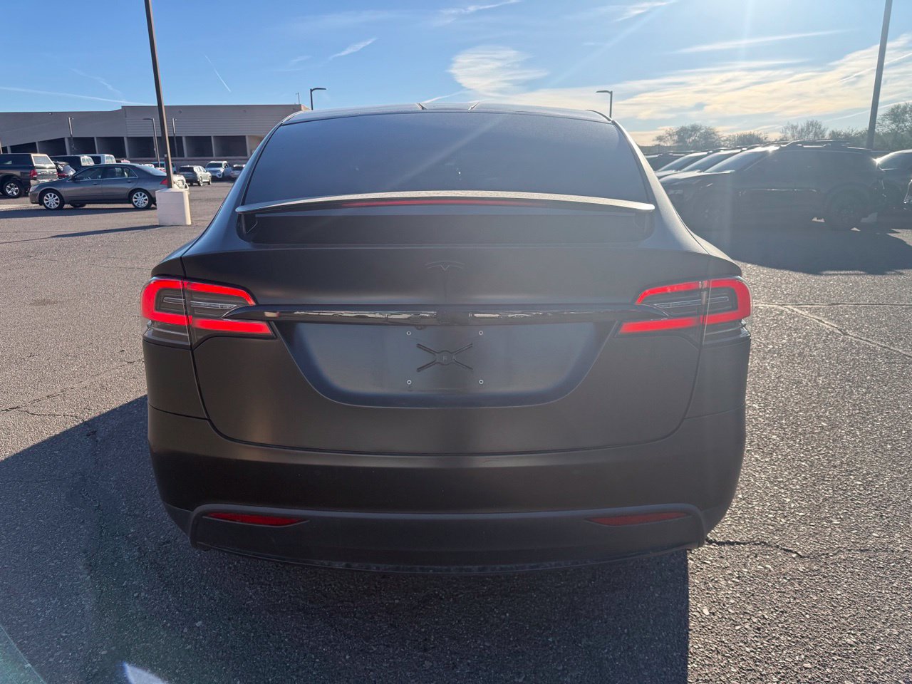 Used 2018 Tesla Model X 75D AWD/4WD image 6