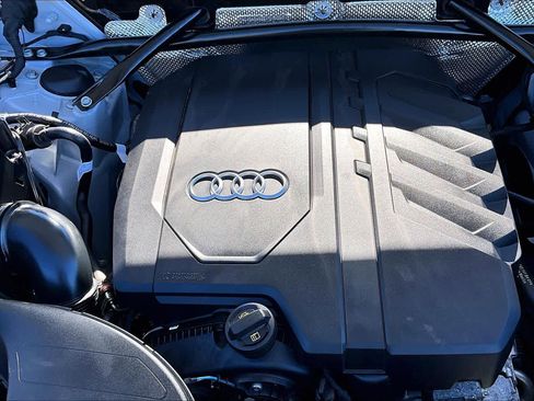 Used 2023 Audi Q5 Prestige image 35