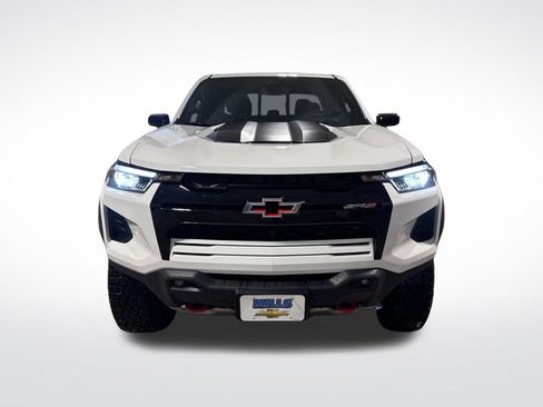 Used 2026 Chevrolet Colorado ZR2 w/ Technology Package image 2