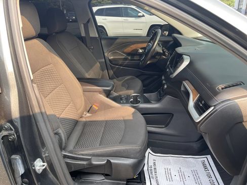 Used 2020 GMC Terrain SLE w/ Driver Convenience Package AWD/4WD image 20