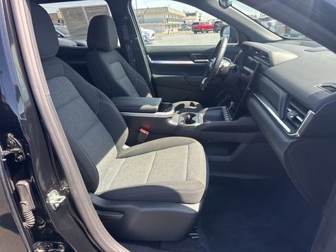 Used 2025 GMC Terrain Elevation AWD/4WD image 18