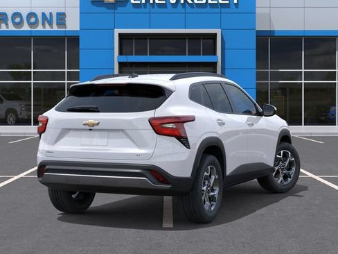 New 2026 Chevrolet Trax LT FWD image 4