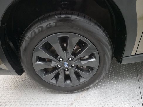 Certified 2023 Subaru Outback Onyx Edition image 27