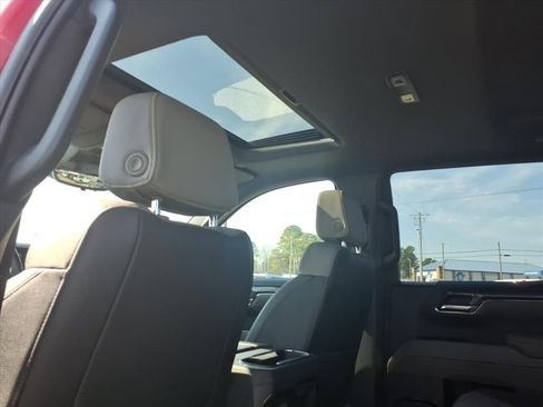 Used 2024 Chevrolet Silverado 1500 ZR2 w/ Technology Package image 20