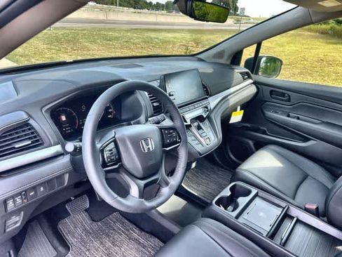 Used 2026 Honda Odyssey EX-L image 15