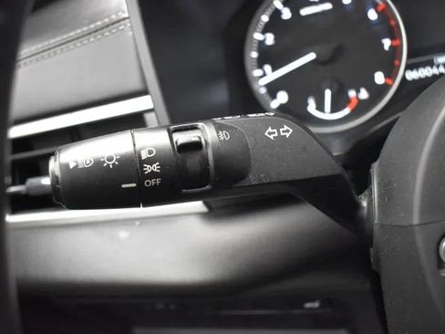 Used 2024 Mitsubishi Outlander Ralliart AWD/4WD image 24