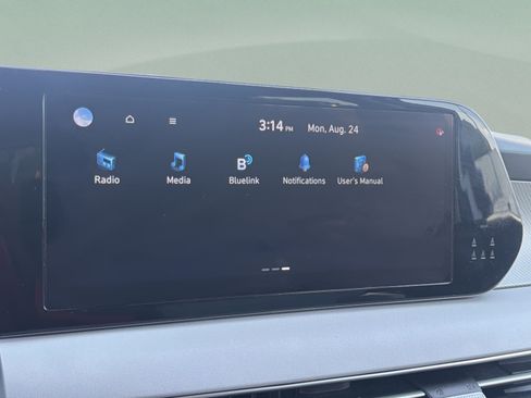 Certified 2025 Hyundai Palisade SEL FWD image 13