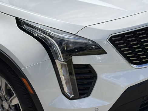Certified 2023 Cadillac XT4 Premium Luxury FWD image 7