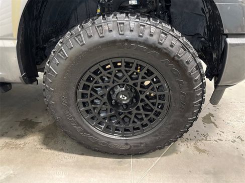 Used 2022 Ford F150 XL w/ STX Appearance Package image 16