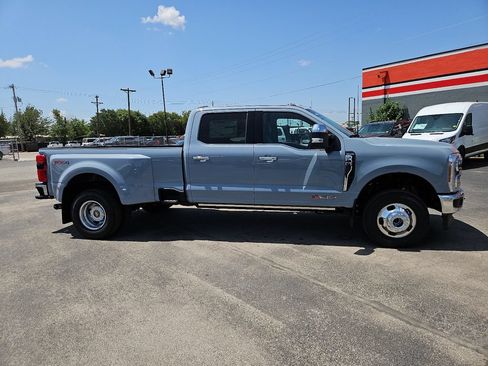 New 2026 Ford F350 King Ranch w/ Chrome Package AWD/4WD image 14