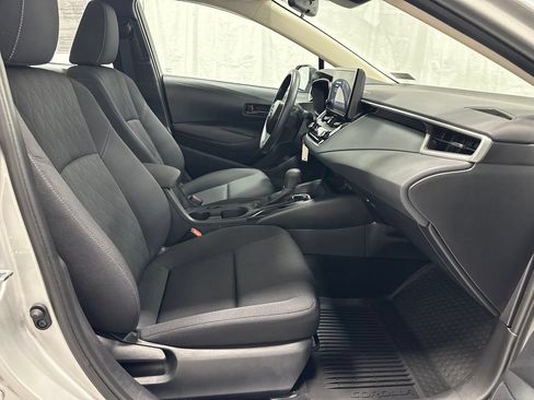 Used 2026 Toyota Corolla LE FWD image 59