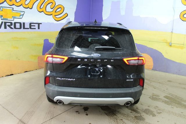 Used 2025 Ford Escape Platinum AWD/4WD image 3
