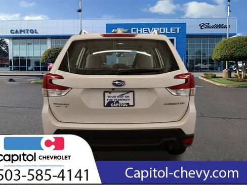 Used 2021 Subaru Forester image 3