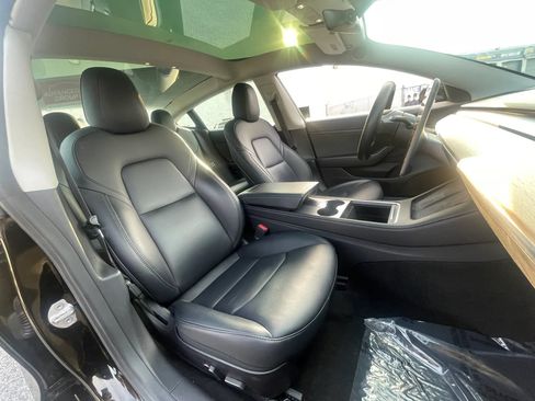 Used 2021 Tesla Model 3 Standard Range Plus RWD image 28