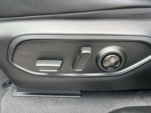 Certified 2023 Jeep Grand Cherokee Altitude image 21