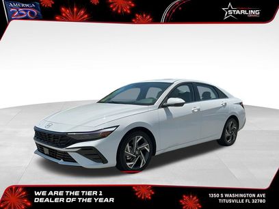 Used 2025 Hyundai Elantra Limited