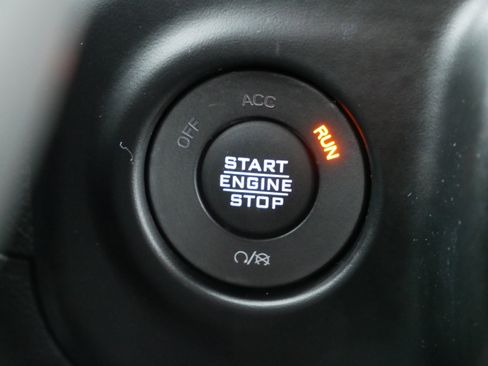 Used 2021 Jeep Wrangler Unlimited Sahara image 26