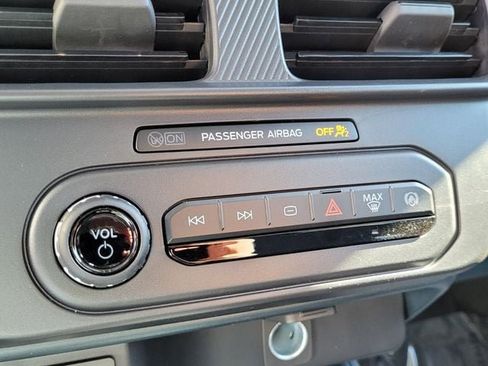 New 2026 Ford Maverick XL image 16