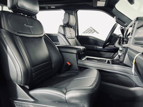 Used 2025 Ford F350 Platinum w/ Tremor Off-Road Package image 18