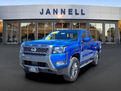 Used 2025 Nissan Frontier SV w/ SV Convenience Package