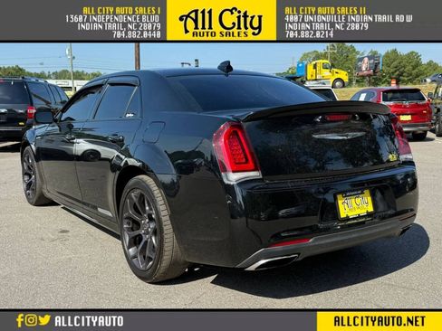 Used 2020 Chrysler 300 S RWD image 5
