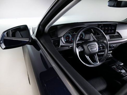 Used 2021 Audi Q5 Prestige w/ Prestige Package image 22