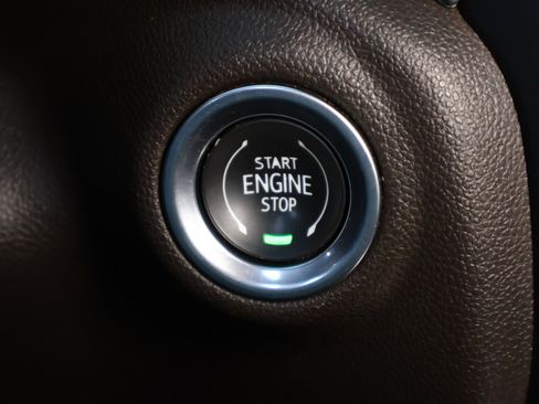 Used 2023 GMC Sierra 2500 Denali image 19