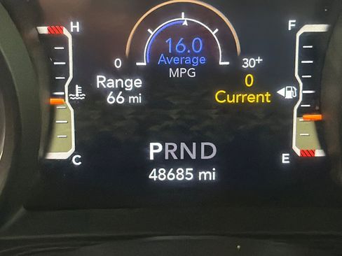 Used 2024 Jeep Wrangler Unlimited Sahara AWD/4WD image 35