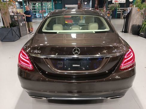 Used 2015 Mercedes-Benz C 300 4MATIC Sedan image 13