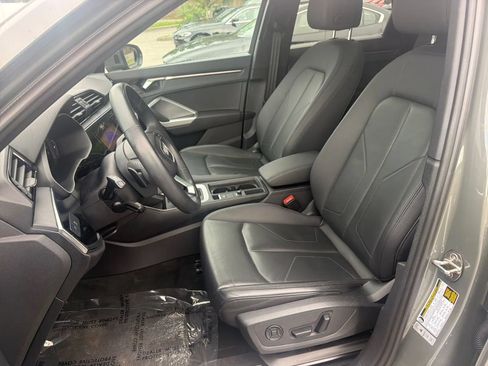 Used 2025 Audi Q3 2.0T Premium AWD/4WD image 10