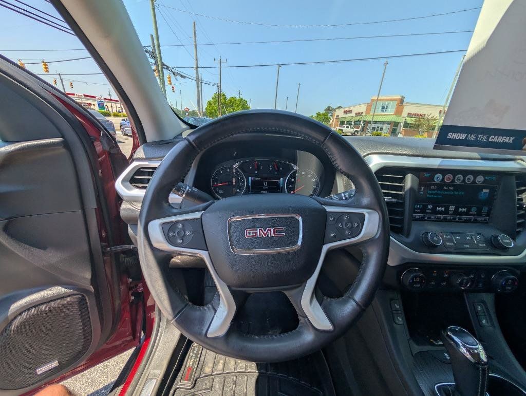 Used 2017 GMC Acadia SLT FWD image 25