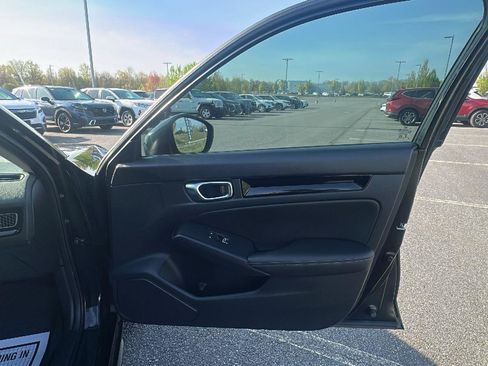 Used 2022 Honda Civic EX-L image 17