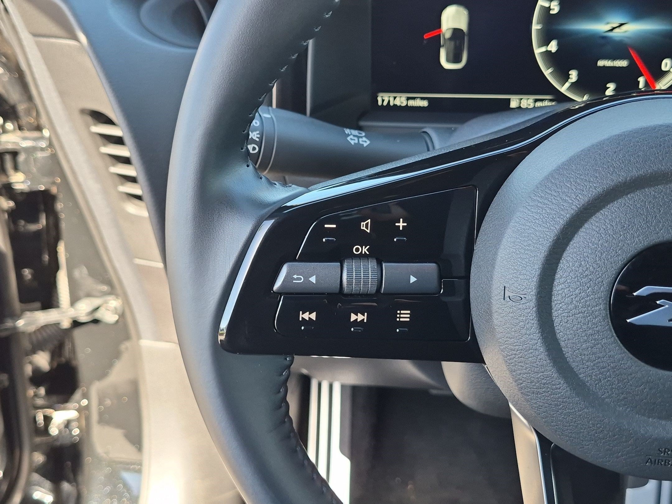Used 2024 Nissan Z Performance w/ Floor Mat Package RWD image 19