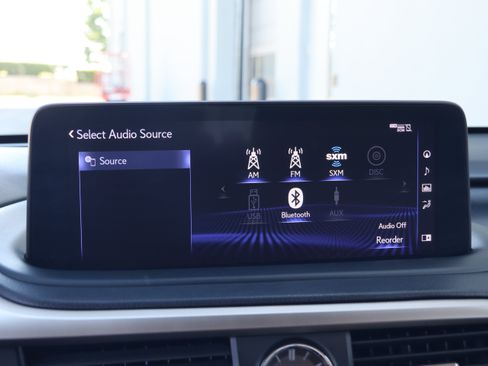 Used 2021 Lexus RX 350L FWD w/ Premium Package image 24