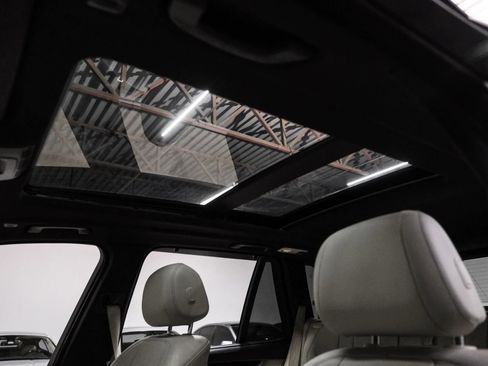 Used 2015 BMW X5 xDrive35d image 5