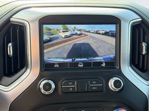Used 2021 GMC Sierra 1500 SLT w/ SLT Premium Plus Package AWD/4WD image 34