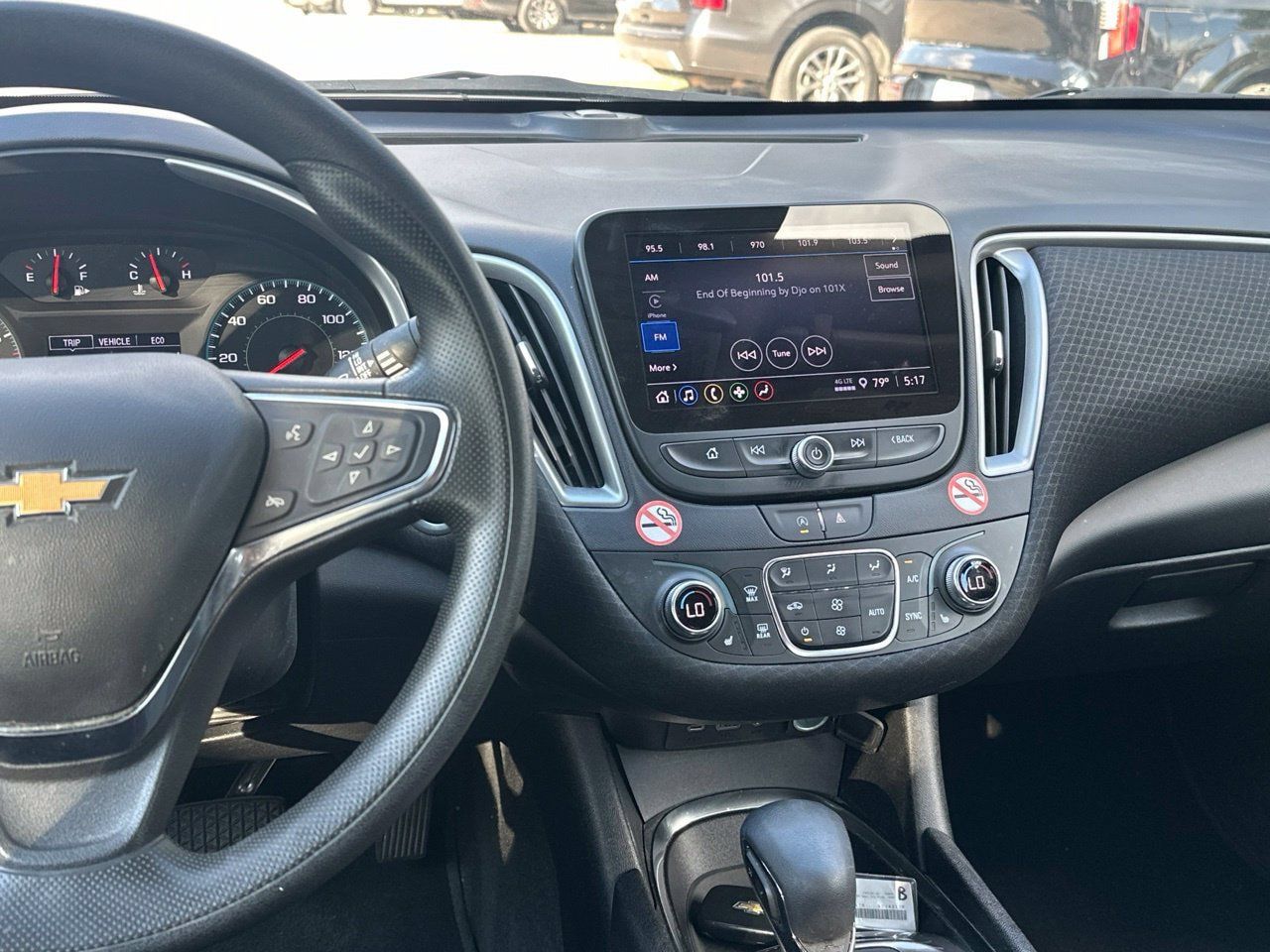 Used 2025 Chevrolet Malibu LT FWD image 15